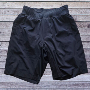Lululemon Mens Black Pace Breaker lined Performance Shorts 9 inch, Size S.